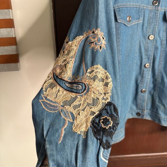 90s Vintage FLORISSANT | Denim Jacket with Lace Applique and sequins | 2XL - Picture 5 of 6